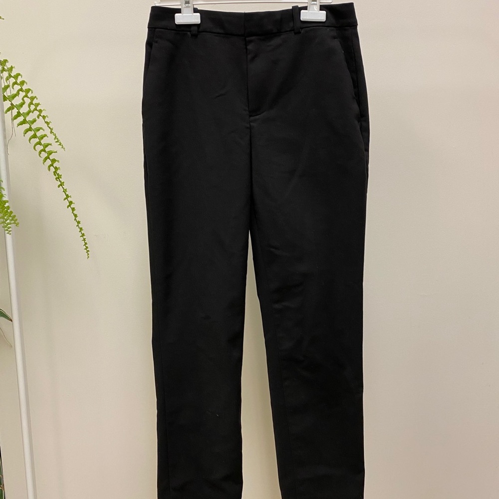 Tailored black pants